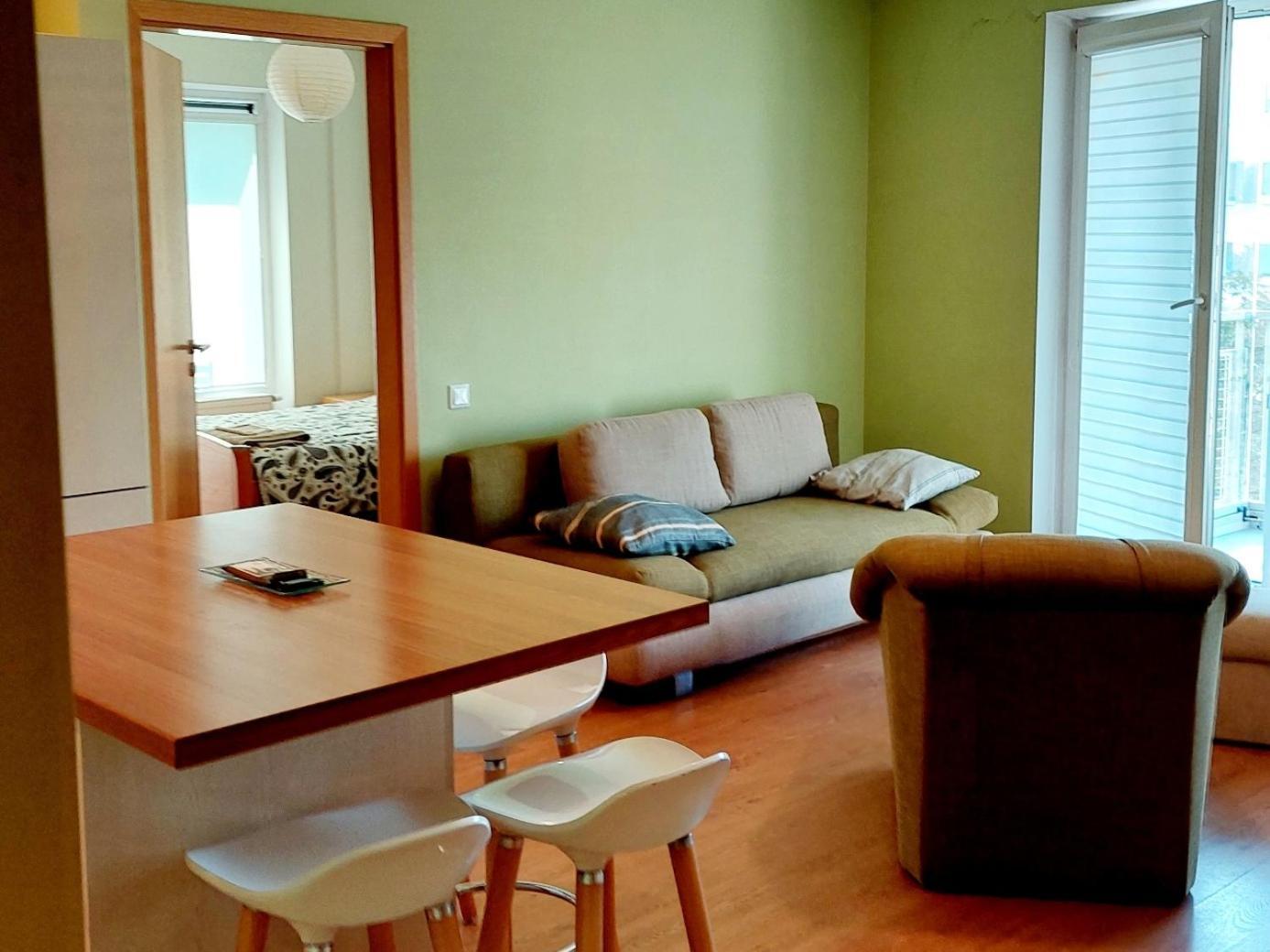 New Apartament Very Close To The City Centre Vilnius Exterior photo